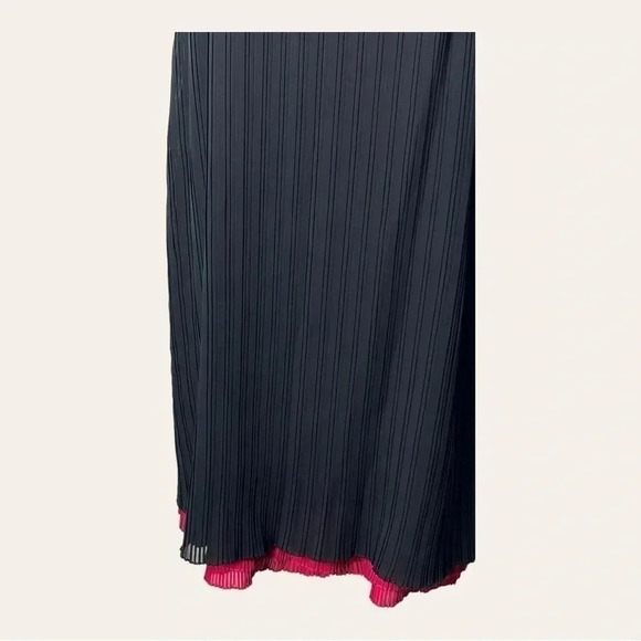 0485W. JUICY COUTURE MINI DRESS ACCORDION BLACK AND PINK IN COLOR‎ SIZE 0 - Picture 5 of 13